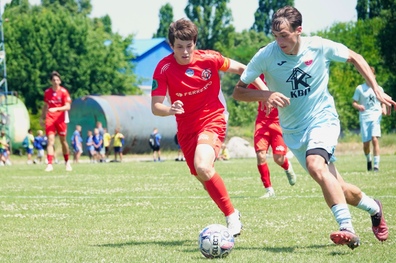 Перша перемога юнаків у матчі з Гірник-Спортом