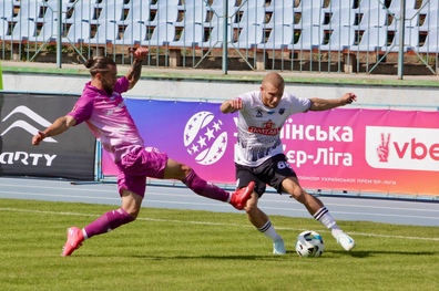 Дебютна перемога в УПЛ